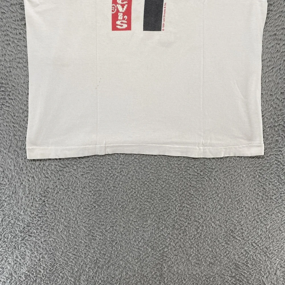 Vintage Levi's Sit On It Shirt Mens XL White 1991 Graphic‎ Tee 90s Levis